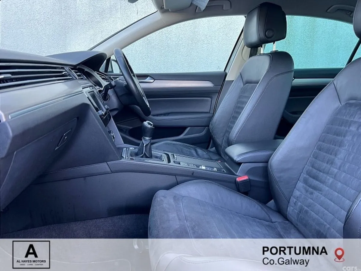 Volkswagen Passat Saloon, Diesel, 2017, Grey