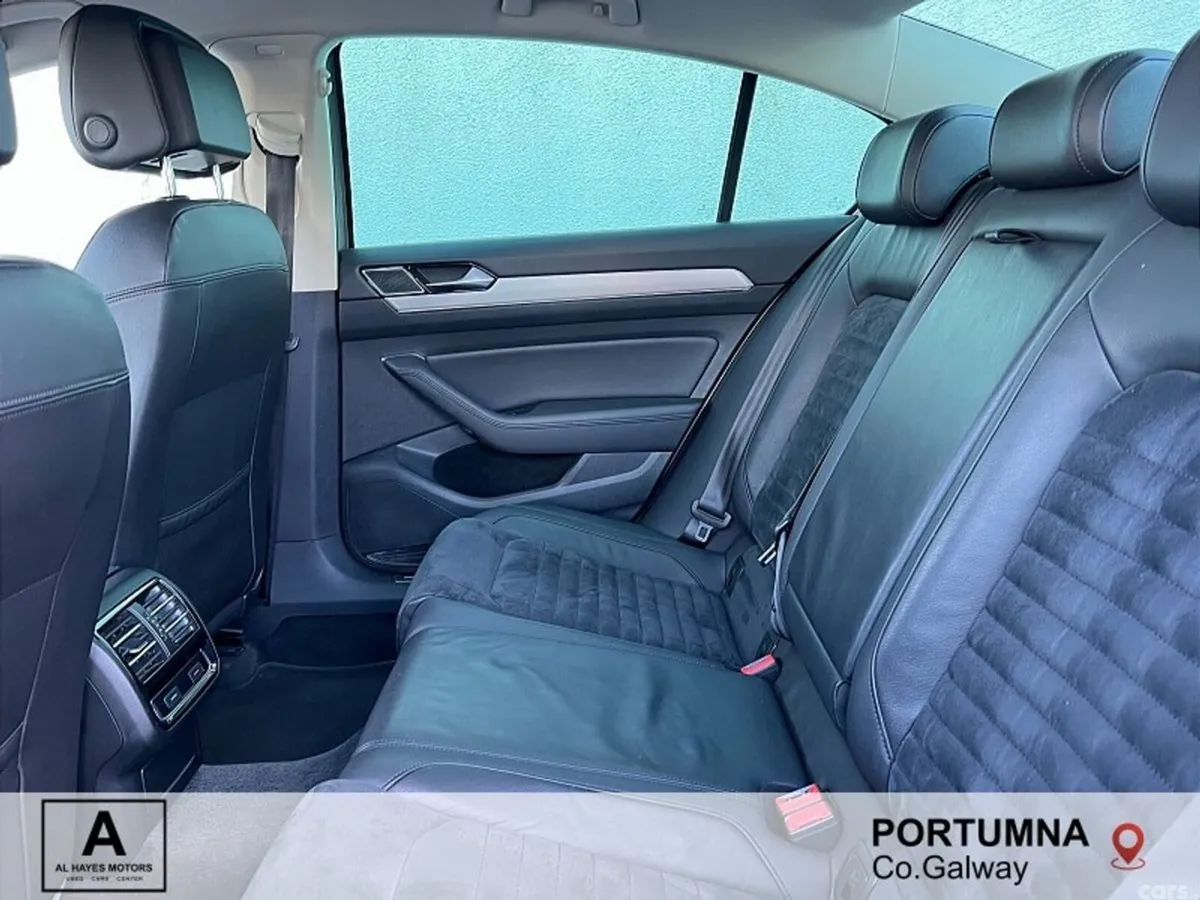 Volkswagen Passat Saloon, Diesel, 2017, Grey