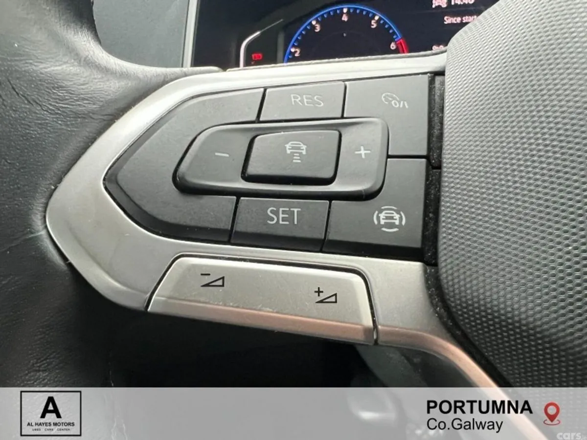 Volkswagen T-Roc SUV, Petrol, 2023, Grey