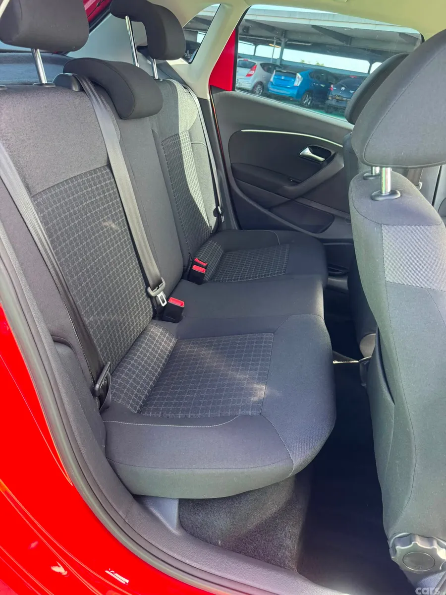 Volkswagen Polo Hatchback, Petrol, 2014, Red