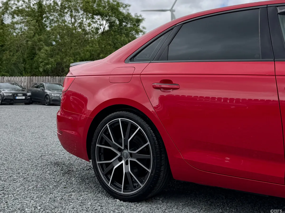 Audi A4 Saloon, Diesel, 2017, Red