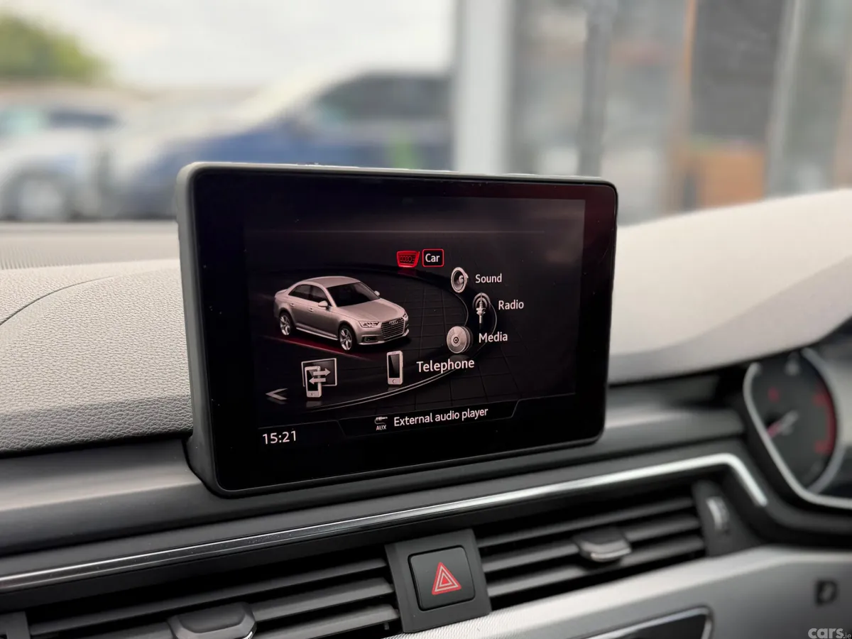 Audi A4 Saloon, Diesel, 2017, Red