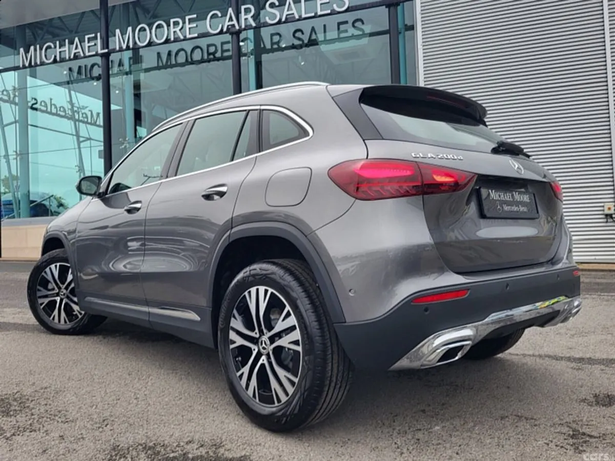 Mercedes-Benz GLA SUV, Diesel, 2027, Grey