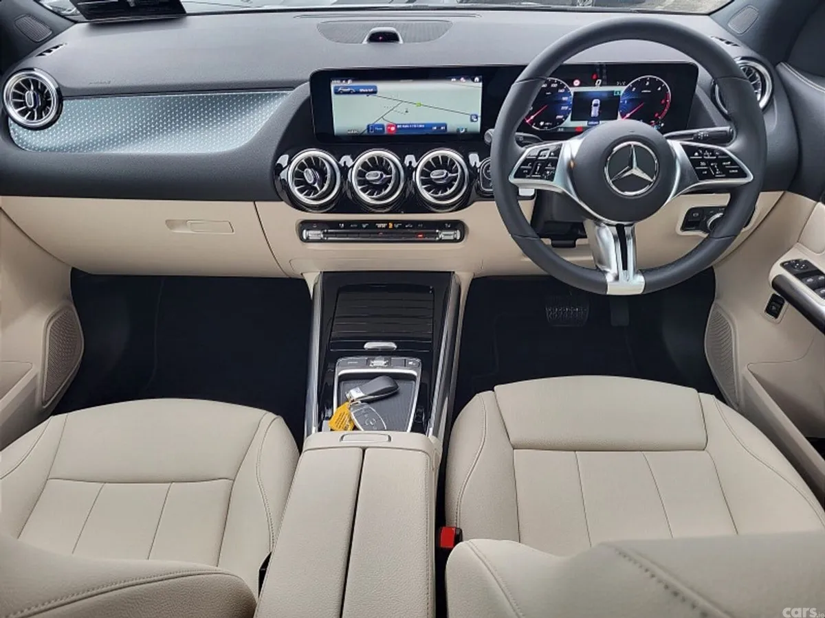 Mercedes-Benz GLA SUV, Diesel, 2027, Grey