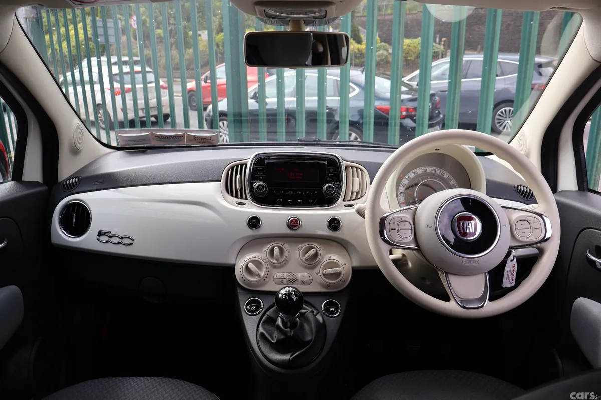 Fiat 500 Hatchback, Petrol, 2016, White