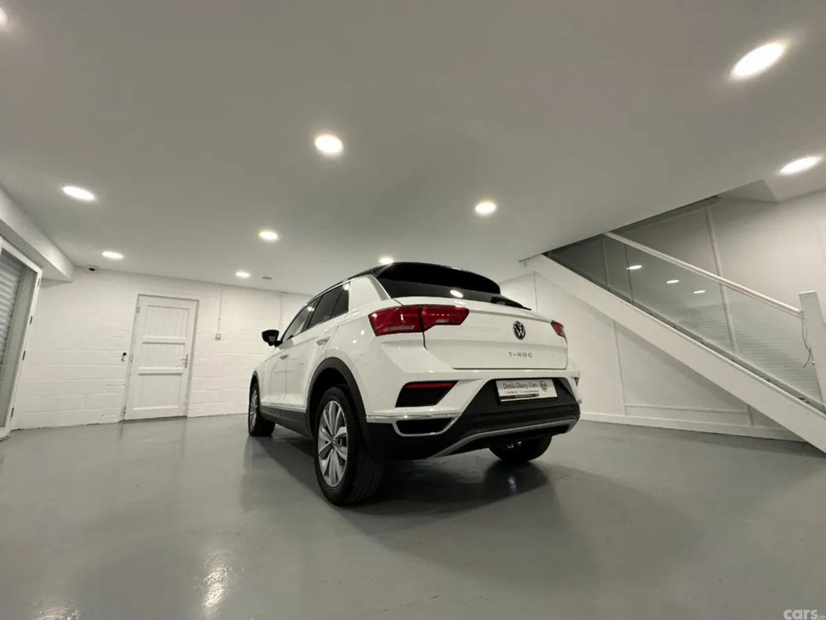 Volkswagen T-Roc SUV, Diesel, 2021, White
