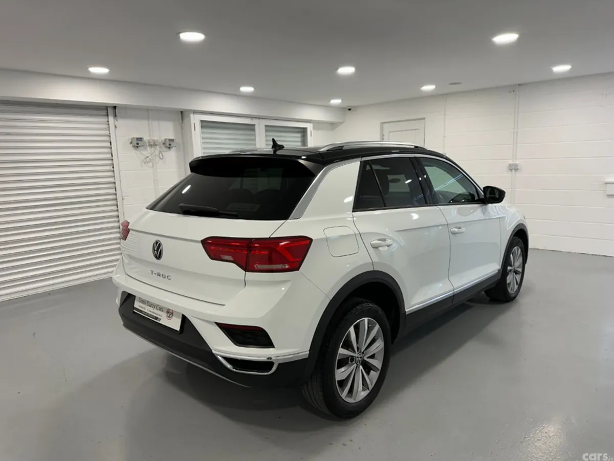 Volkswagen T-Roc SUV, Diesel, 2021, White