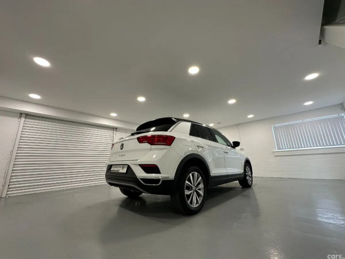 Volkswagen T-Roc SUV, Diesel, 2021, White