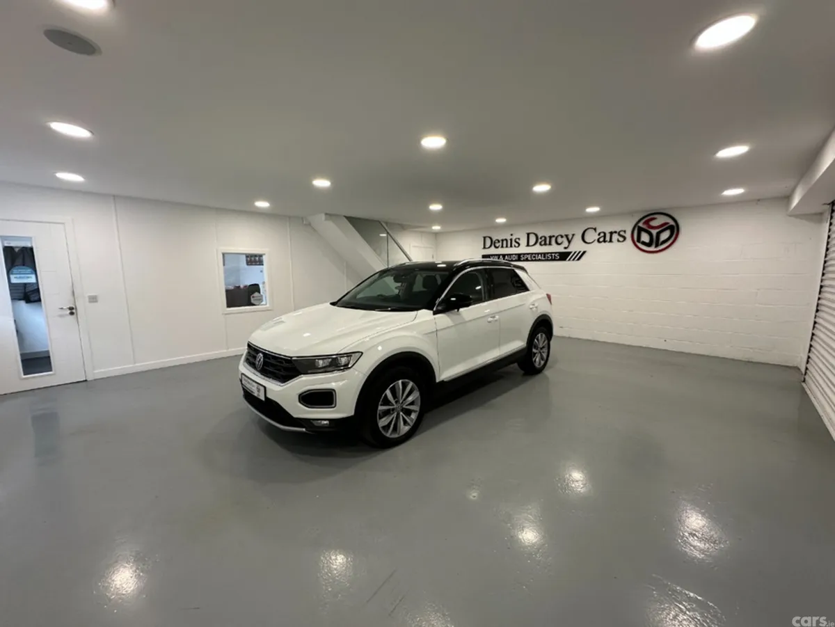 Volkswagen T-Roc SUV, Diesel, 2021, White