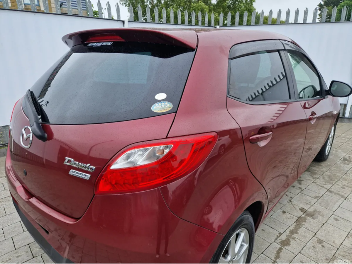Mazda Demio Hatchback, Petrol, 2014, Purple