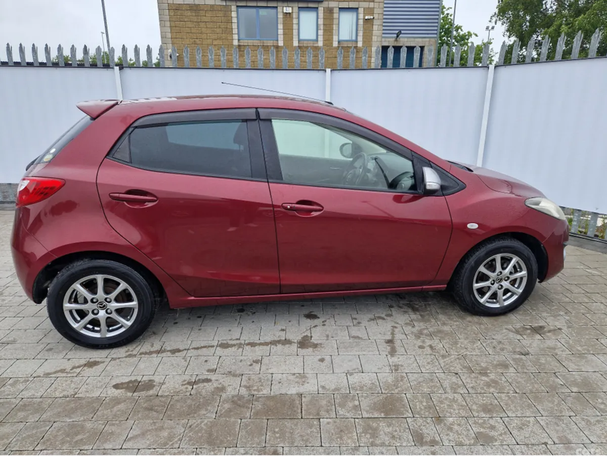 Mazda Demio Hatchback, Petrol, 2014, Purple