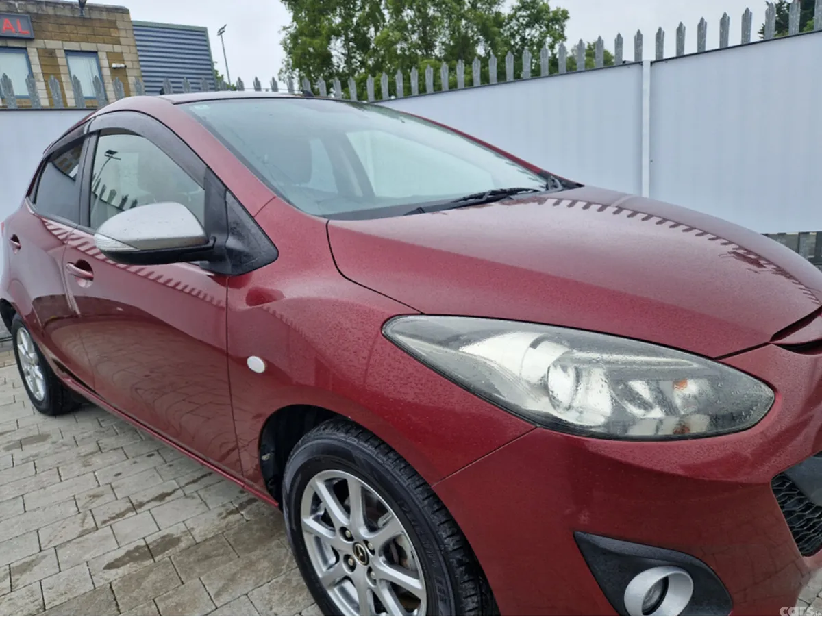 Mazda Demio Hatchback, Petrol, 2014, Purple