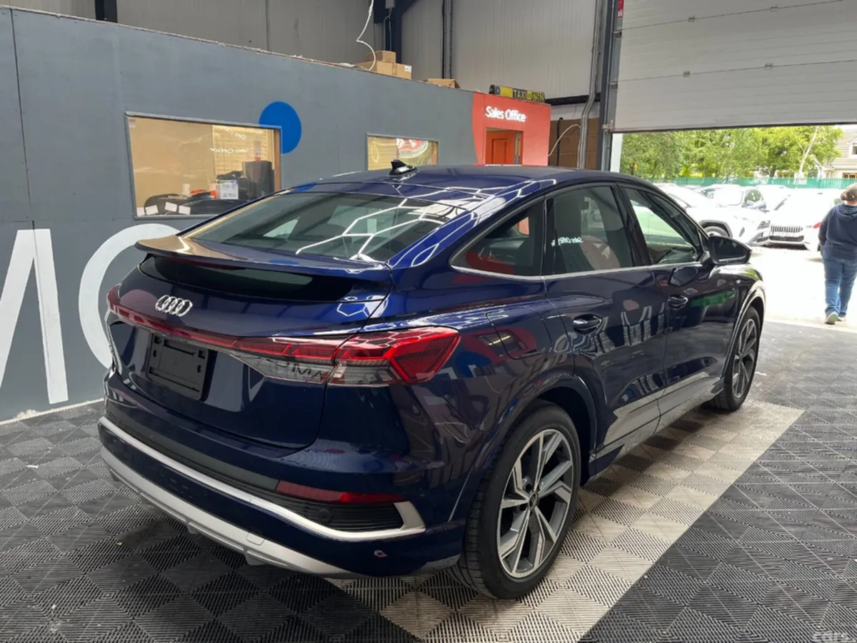 Audi Q4 e-tron SUV, Electric, 2025, Blue