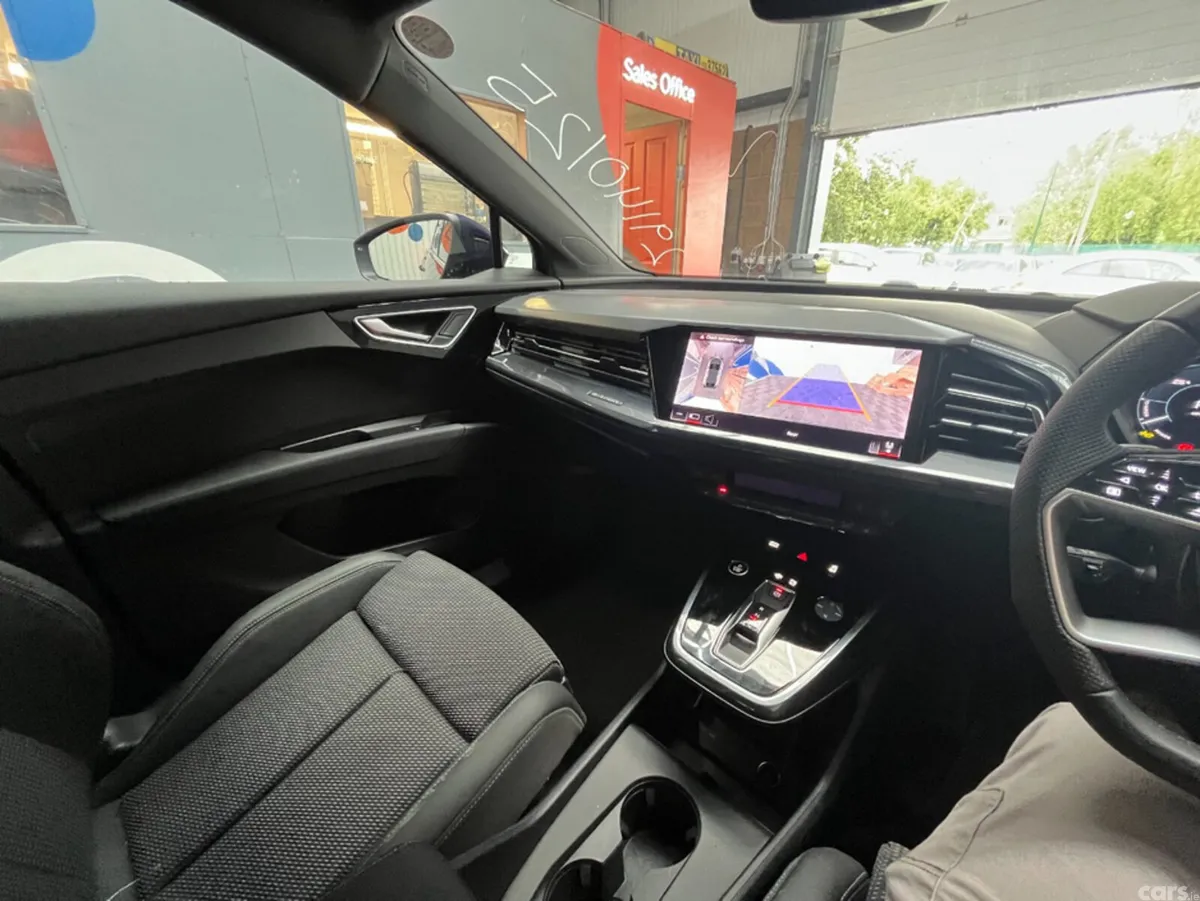 Audi Q4 e-tron SUV, Electric, 2025, Blue