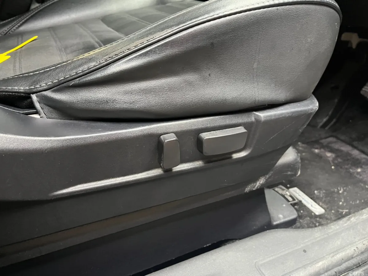 Mitsubishi Outlander Convertible, Petrol Plug-in Hybrid, 2019, Grey