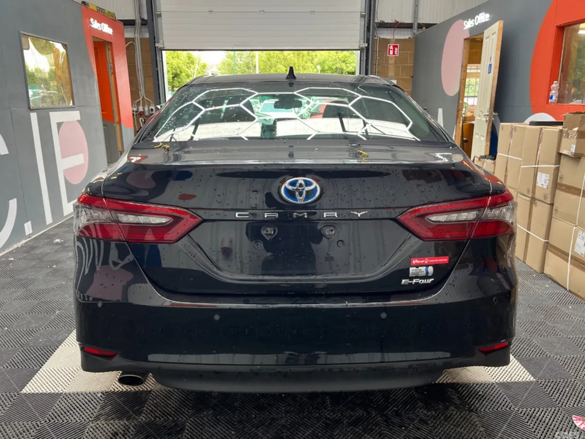 Toyota Camry Saloon, Petrol, 2023, Black