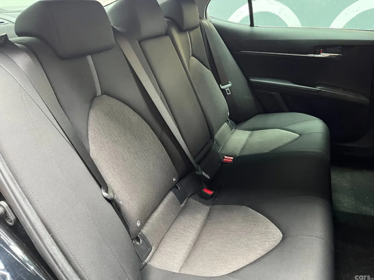 Toyota Camry Saloon, Petrol, 2023, Black
