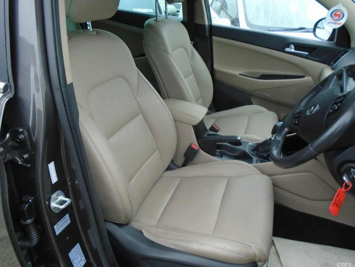 Hyundai Tucson Estate, Diesel, 2017, Grey