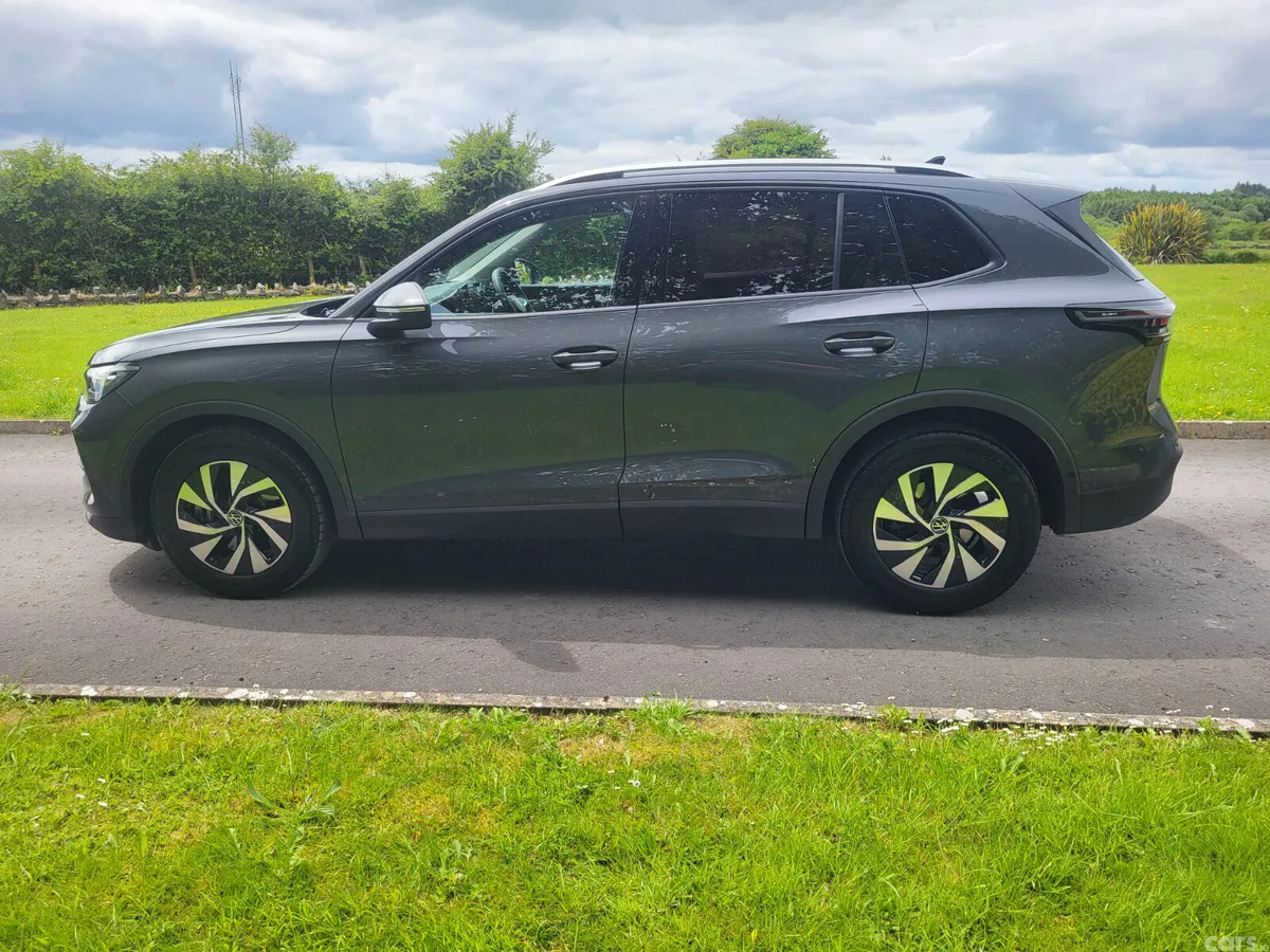 Volkswagen Tiguan SUV, Diesel, 2025, Grey