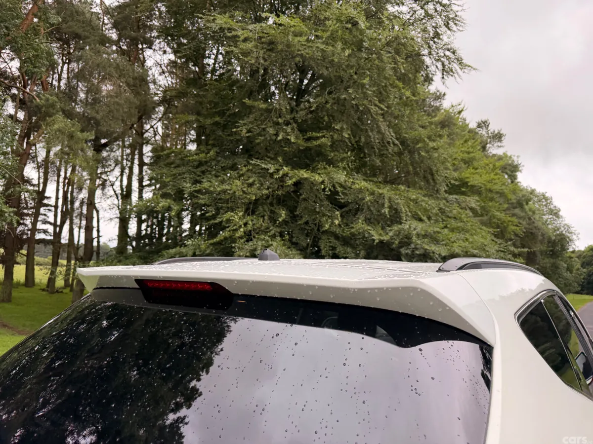 Hyundai Santa Fe SUV, Diesel, 2015, White