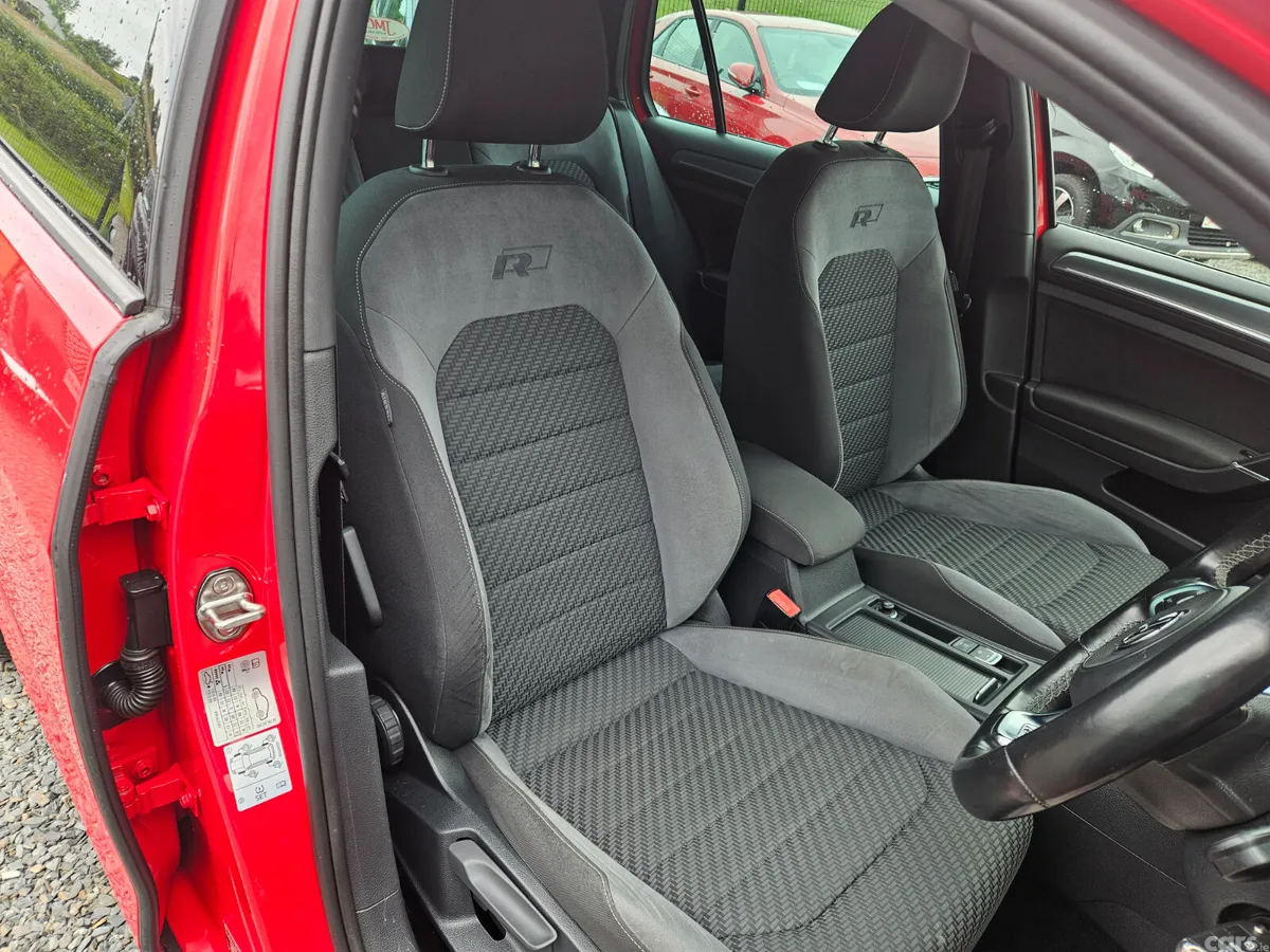 Volkswagen Golf Hatchback, Petrol, 2018, Red