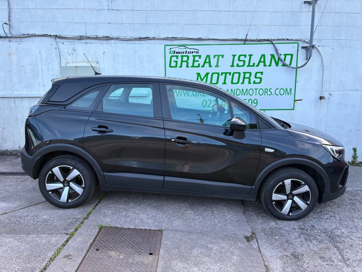 Opel Crossland MPV, Petrol, 2023, Black