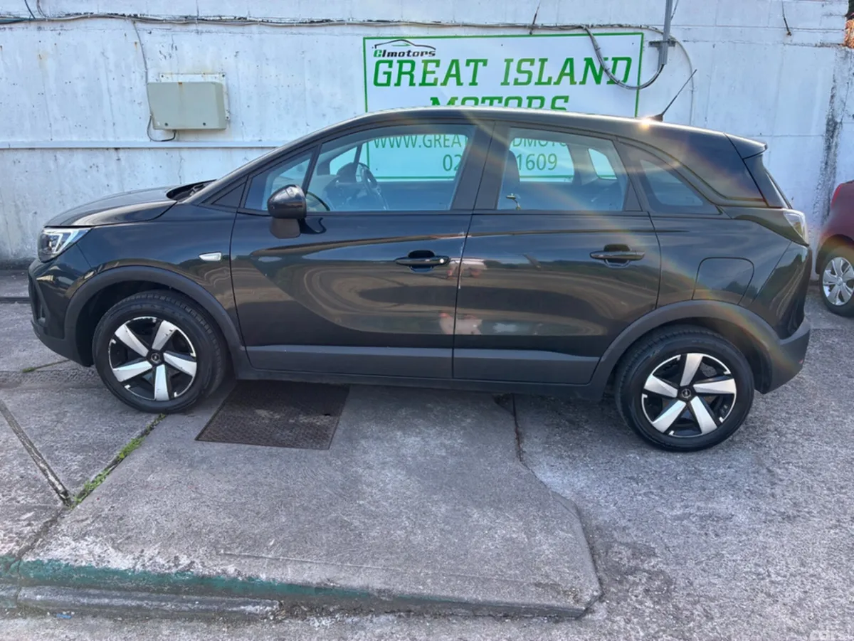 Opel Crossland MPV, Petrol, 2023, Black