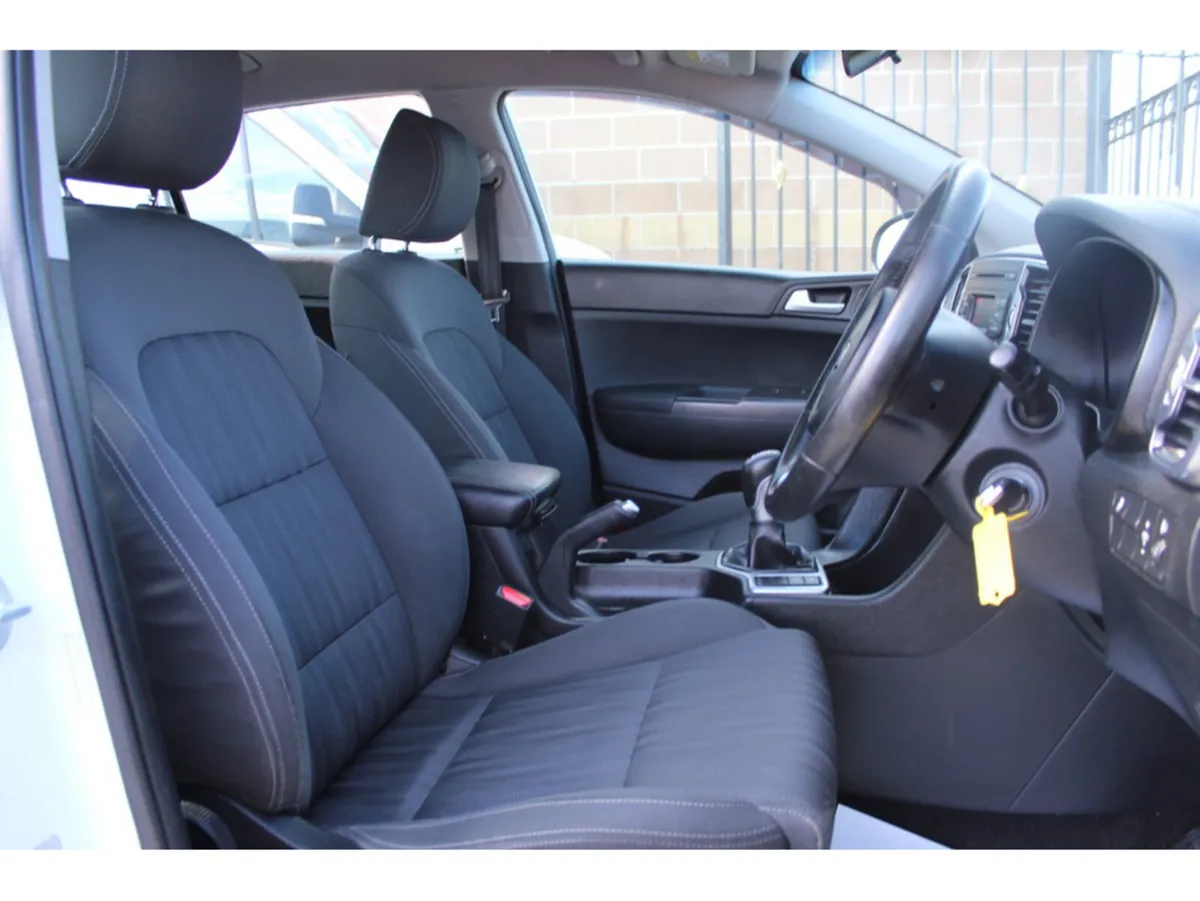 Kia Sportage Estate, Diesel, 2017, White