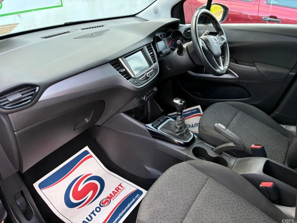 Opel Crossland MPV, Petrol, 2023, Black