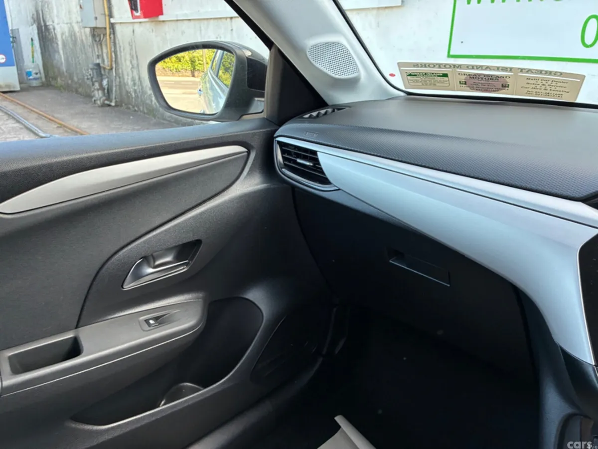 Opel Corsa Hatchback, Petrol, 2023, Grey