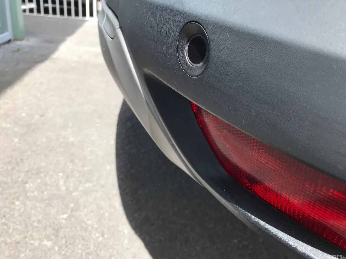 Renault Arkana Hatchback, Petrol, 2022, Red