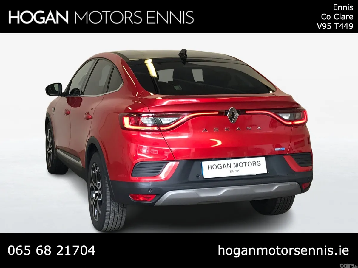 Renault Arkana Hatchback, Petrol, 2022, Red