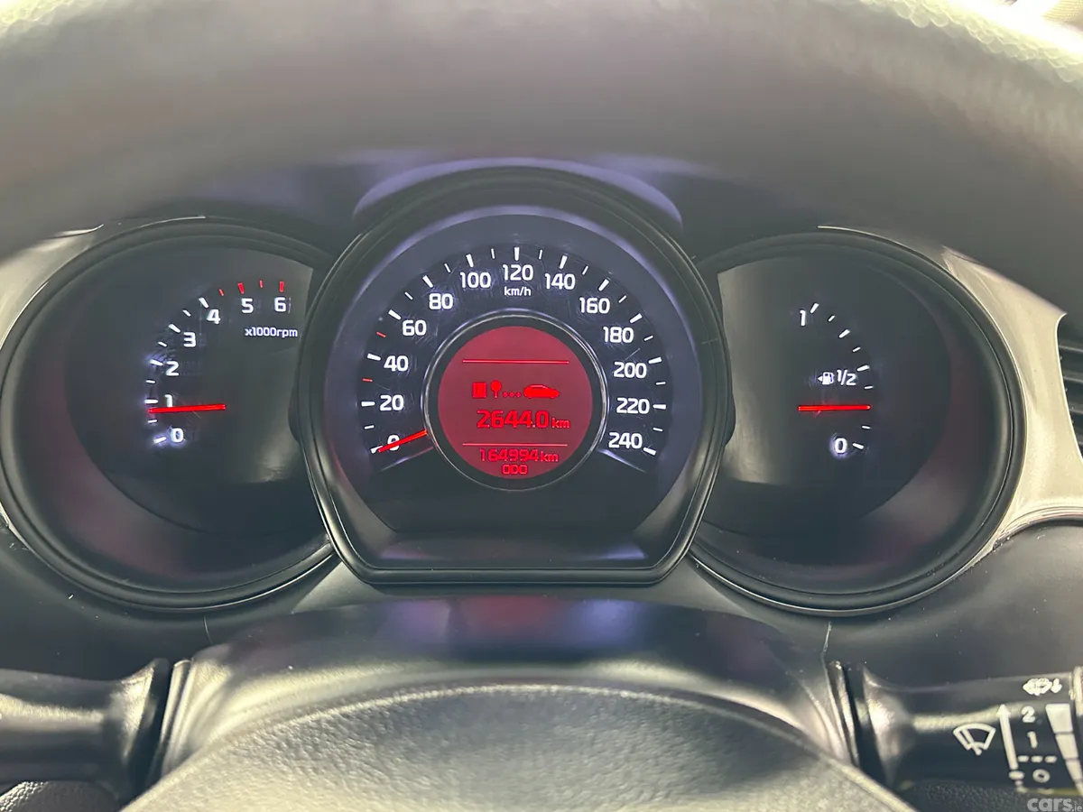 Kia Ceed Hatchback, Diesel, 2016, Silver