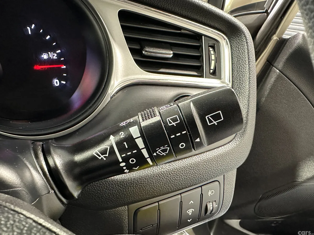 Kia Ceed Hatchback, Diesel, 2016, Silver