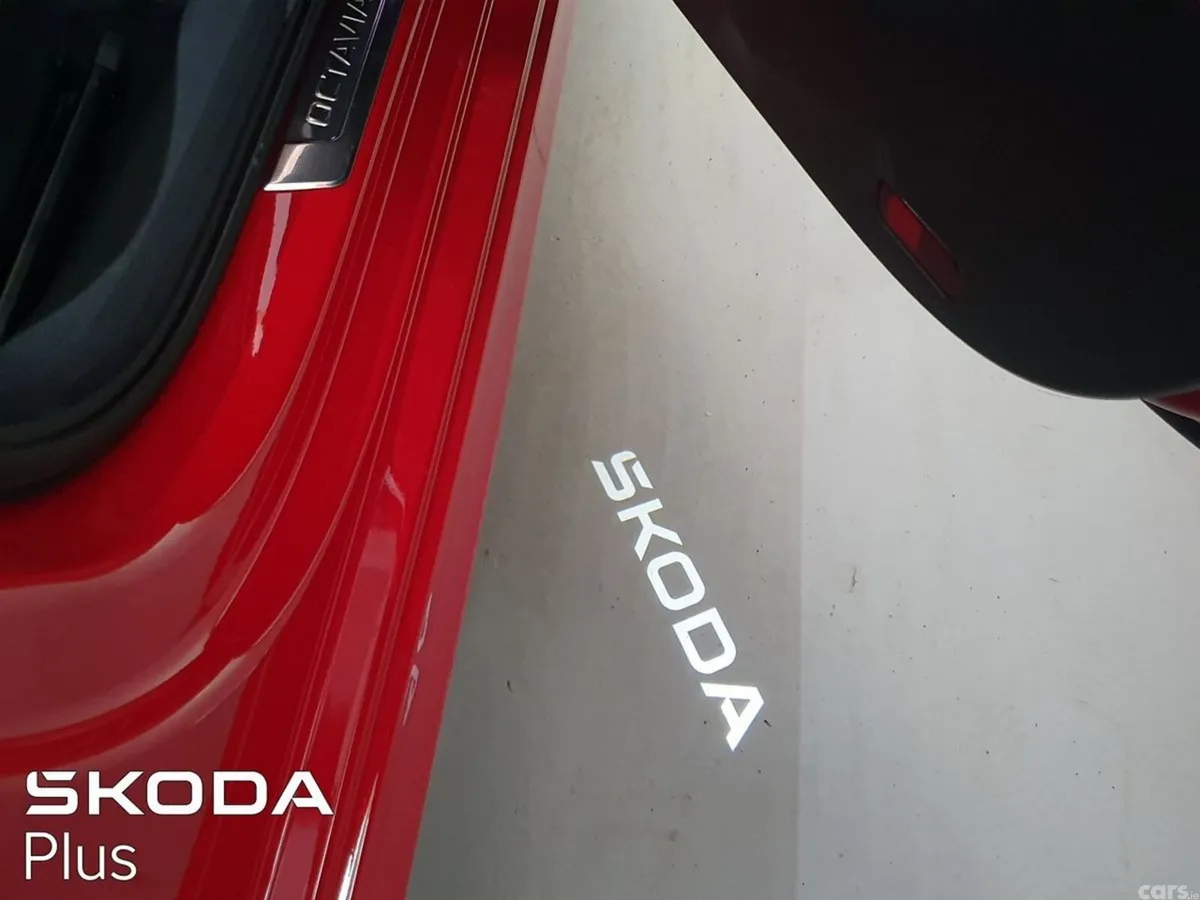 Skoda Octavia Estate, Diesel, 2025, Red