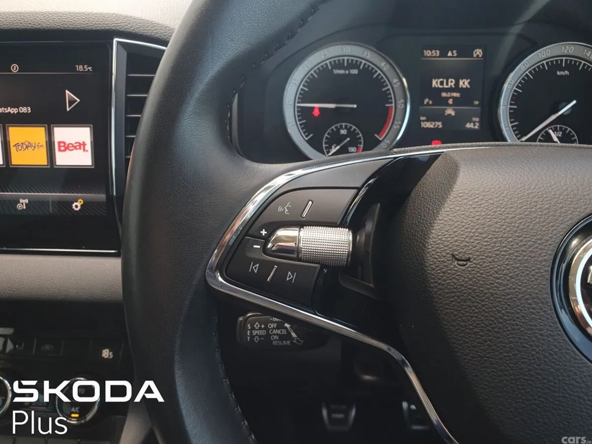 Skoda Karoq SUV, Diesel, 2022, Silver
