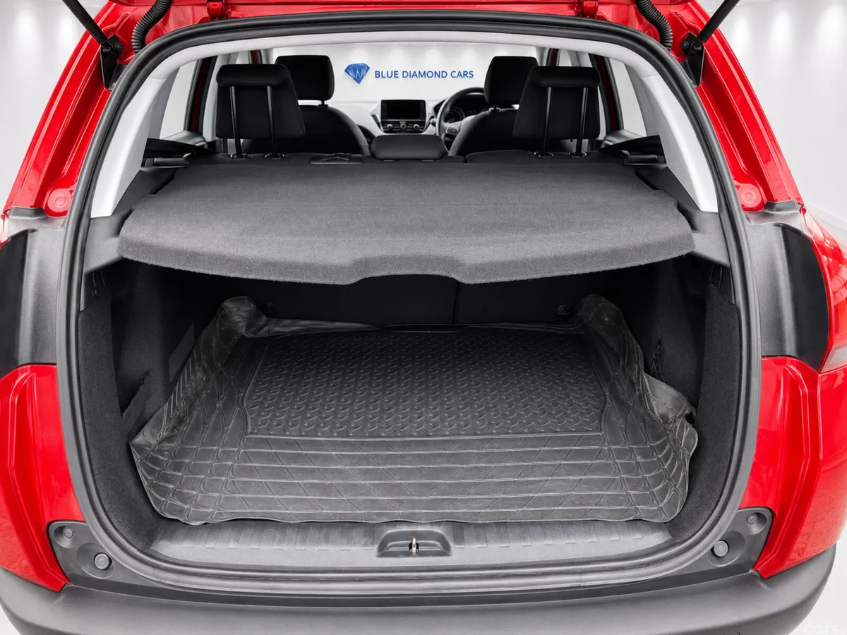Peugeot 2008 Estate, Petrol, 2019, Red