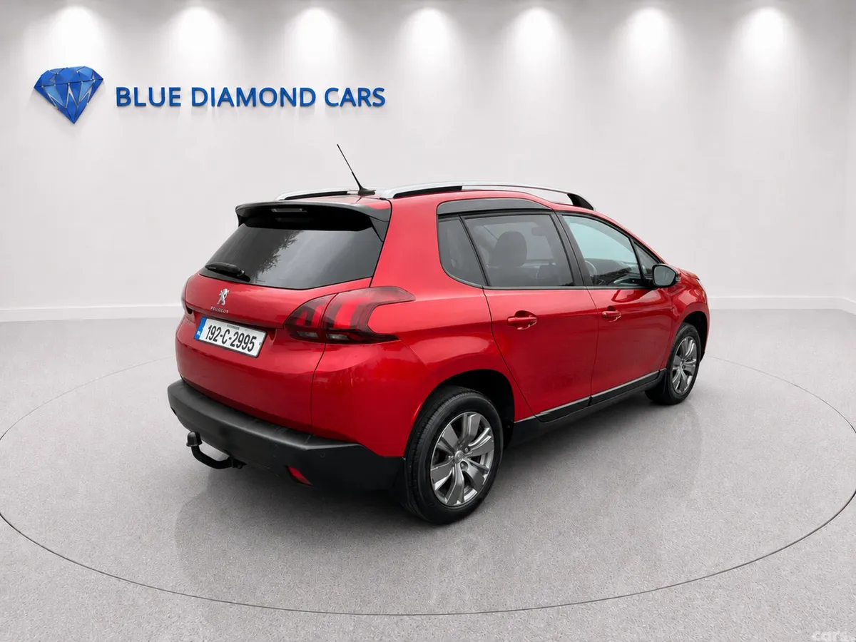 Peugeot 2008 Estate, Petrol, 2019, Red