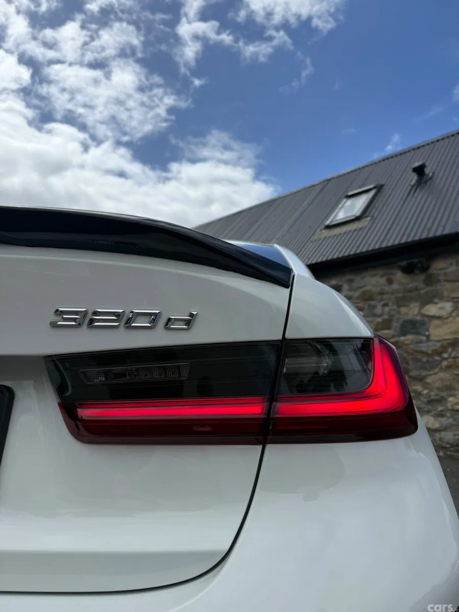 BMW 3-Series Saloon, Diesel, 2022, White