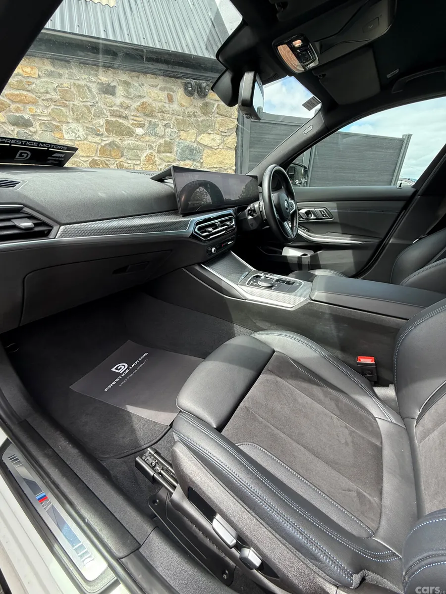 BMW 3-Series Saloon, Diesel, 2022, White