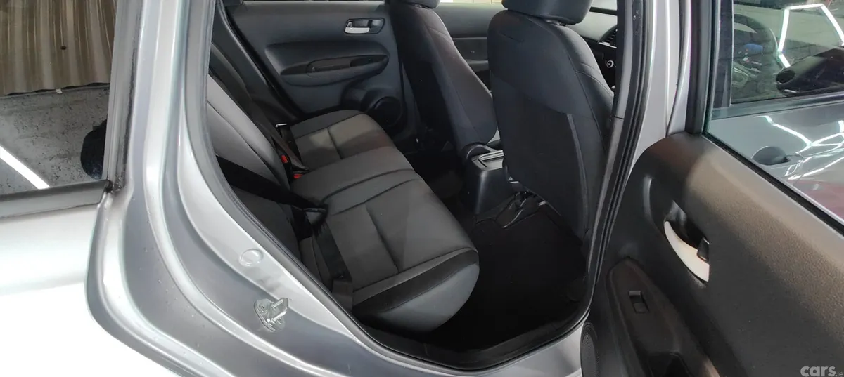 Honda Fit Hatchback, Petrol Hybrid, 2020, Silver
