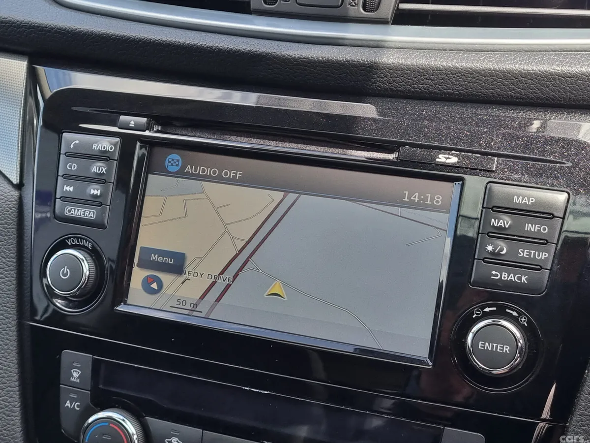 Nissan Qashqai SUV, Petrol, 2017, Silver