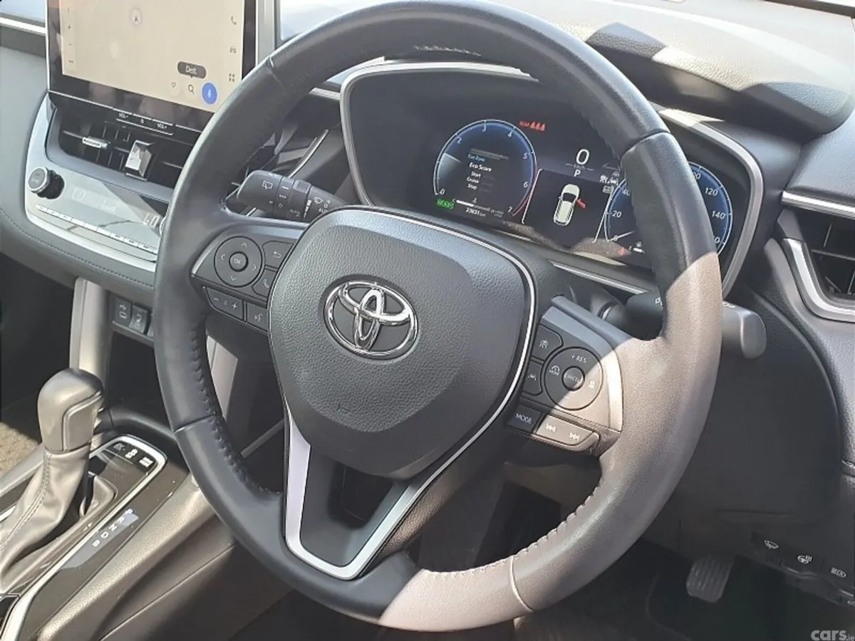 Toyota Corolla Cross SUV, Petrol Hybrid, 2024, Black