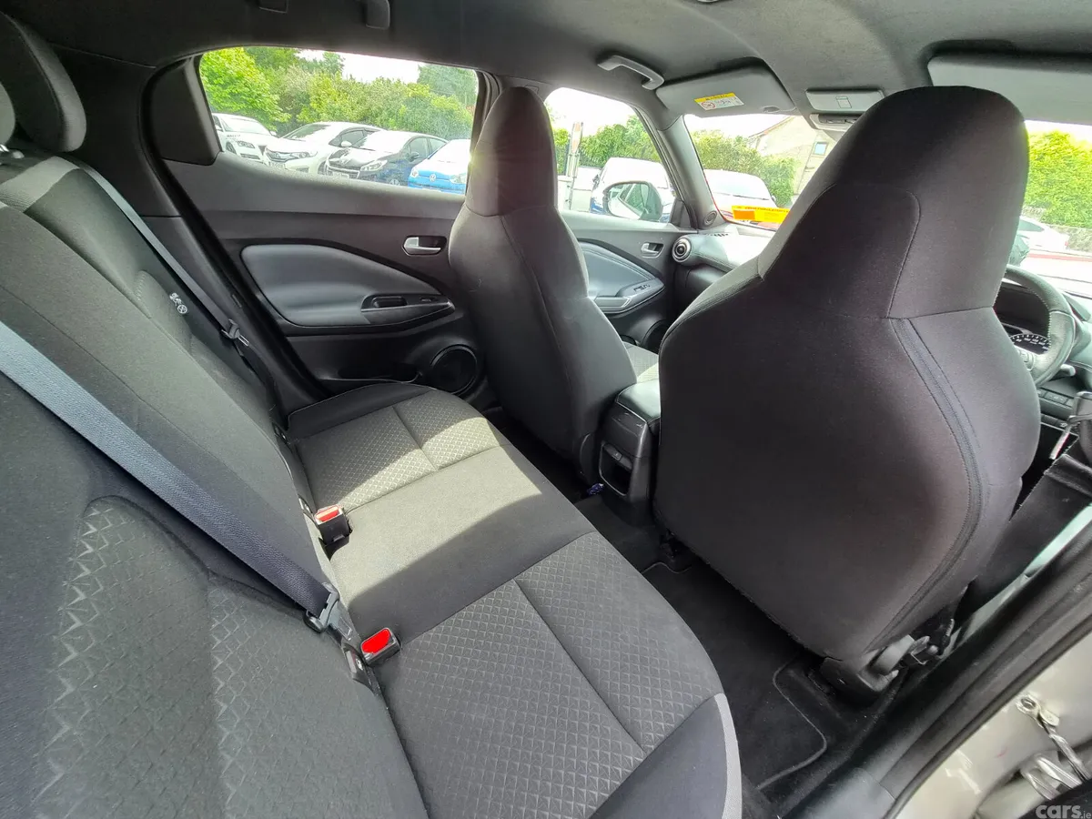 Nissan Juke SUV, Petrol, 2021, Grey