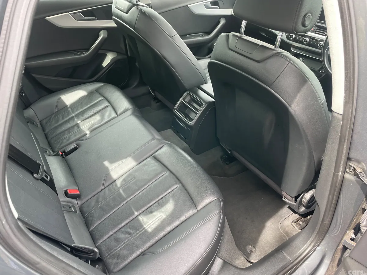 Audi A4 Saloon, Diesel, 2017, Grey