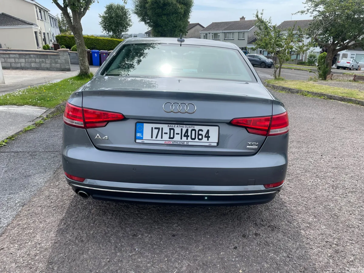 Audi A4 Saloon, Diesel, 2017, Grey