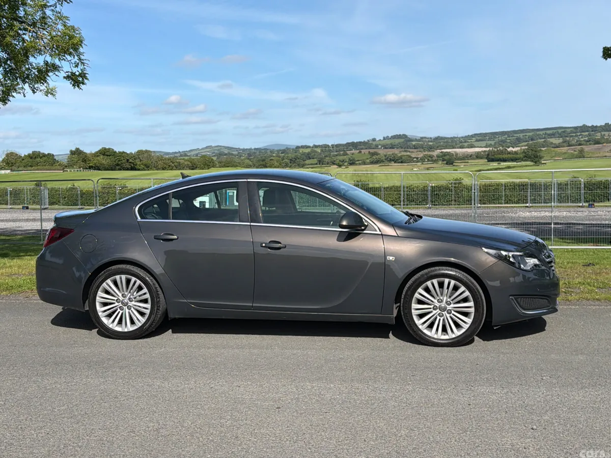 Opel Insignia Saloon, Diesel, 2015, Grey