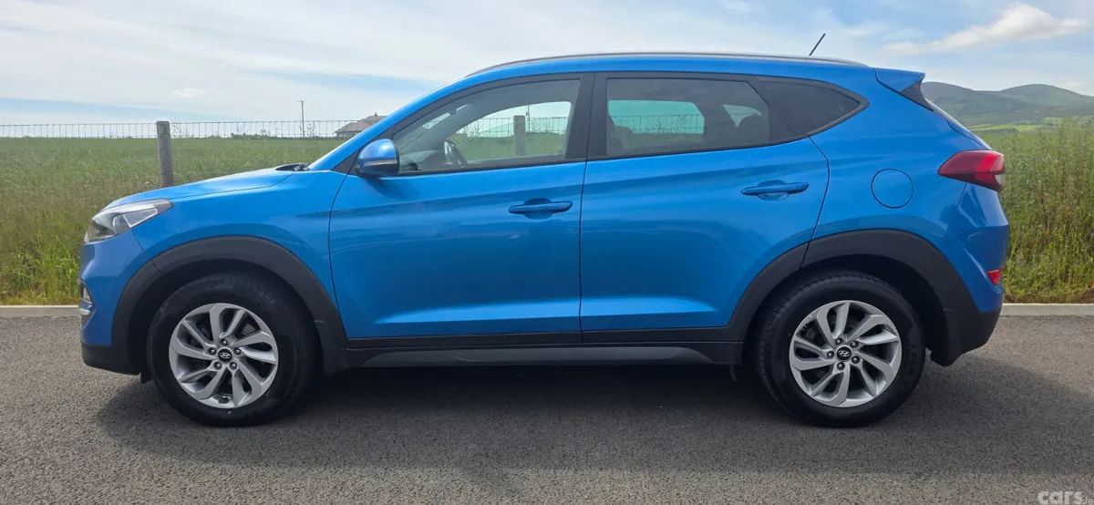 Hyundai Tucson SUV, Diesel, 2017, Blue