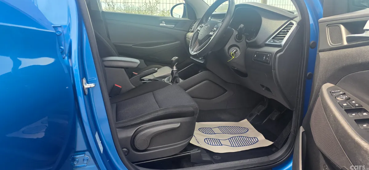 Hyundai Tucson SUV, Diesel, 2017, Blue