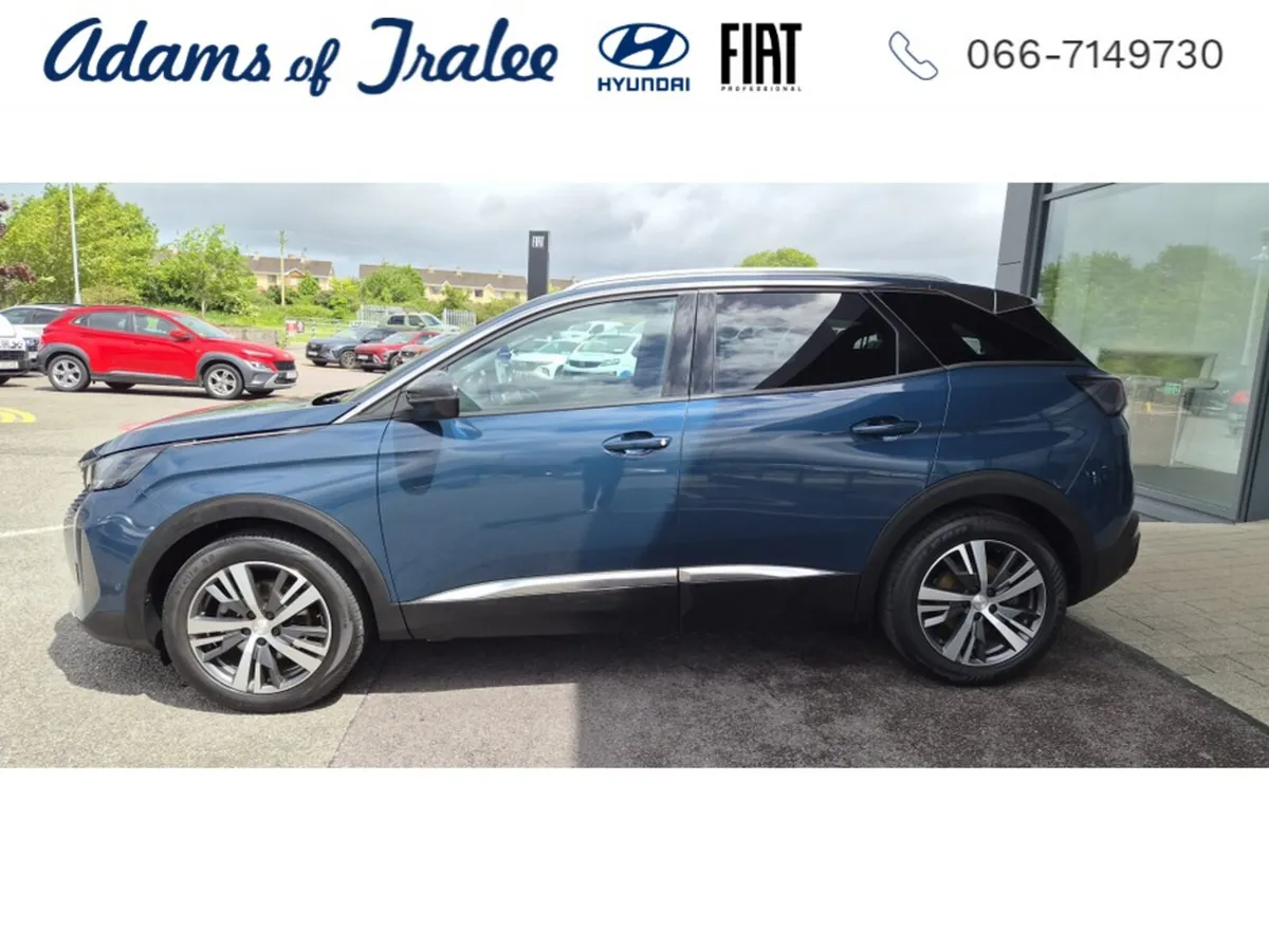 Peugeot 3008 MPV, Diesel, 2022, Blue